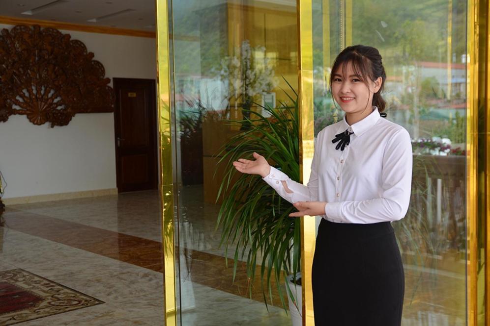 Manh Tuan Hotel Moc Chau - By Bay Luxury Buitenkant foto